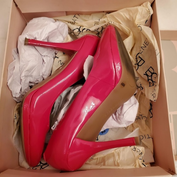 🔥👑🔥 BCBG Patent Women's High Heels - Picture 3 of 8